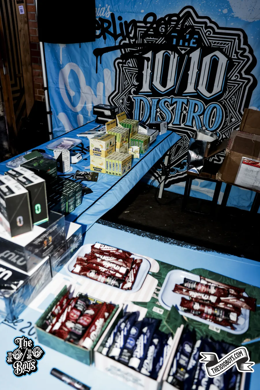 The 10/10 Boys distro booth setup at Mary Jane Berlin 2026